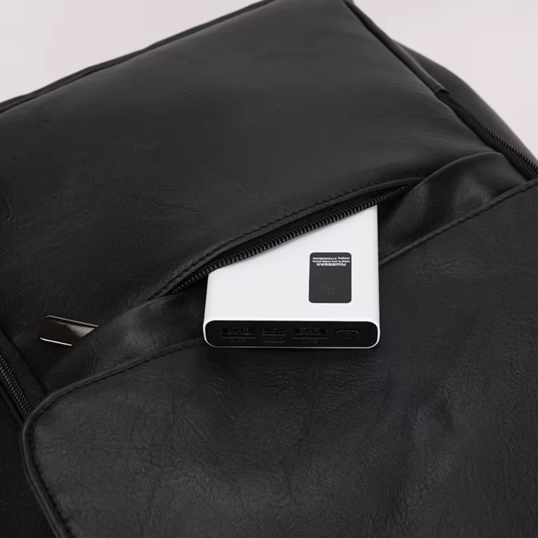 Malaga Pro – Elegant and spacious leather backpack for work and 15.6” laptop