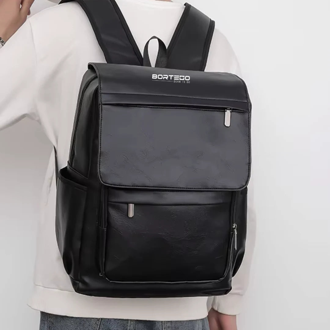 Malaga Pro – Elegant and spacious leather backpack for work and 15.6” laptop