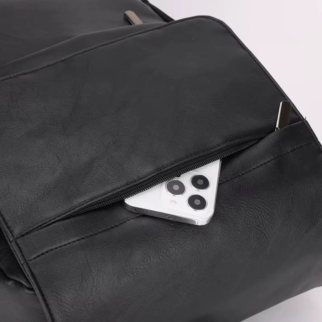 Malaga Pro – Elegant and spacious leather backpack for work and 15.6” laptop