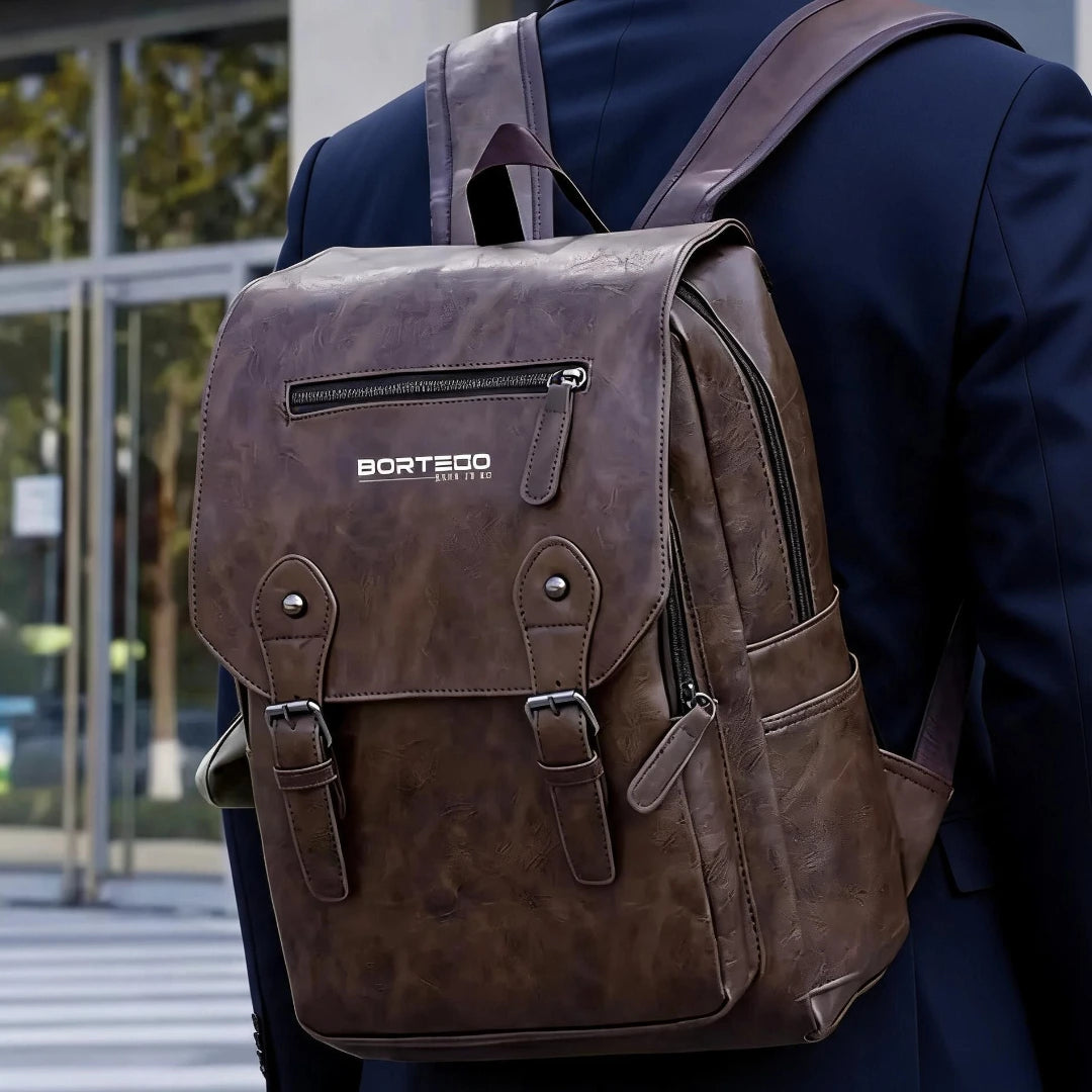 Vienna Core – wodoodporny plecak miejski ze skóry ekologicznej z przegrodą na laptopa 16”