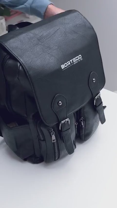 packing of the oslo motion black leather backpack