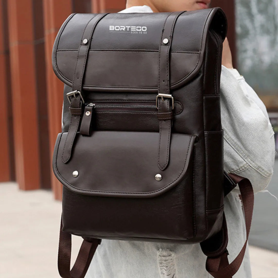 laptop backpack Bortego on a model